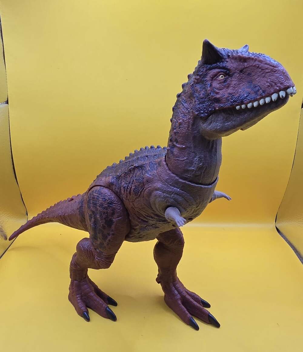 Jurassic World Carnotaurus Toro w Sounds Primal Attack Control Conquer